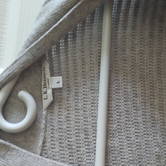 Cardigan - Picture 2 of 2